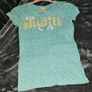 Vintage Hollister Teal and Yellow Short Sleeve Tee